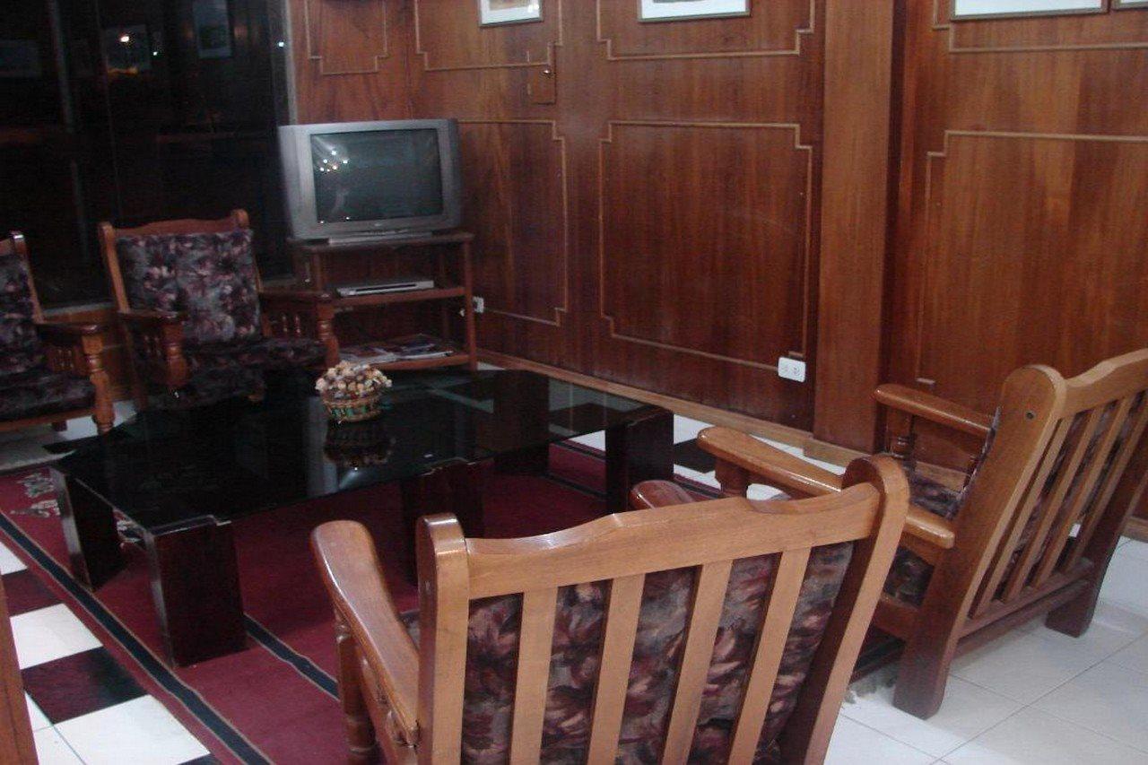 Cheltum Hotel Trelew Eksteriør bilde