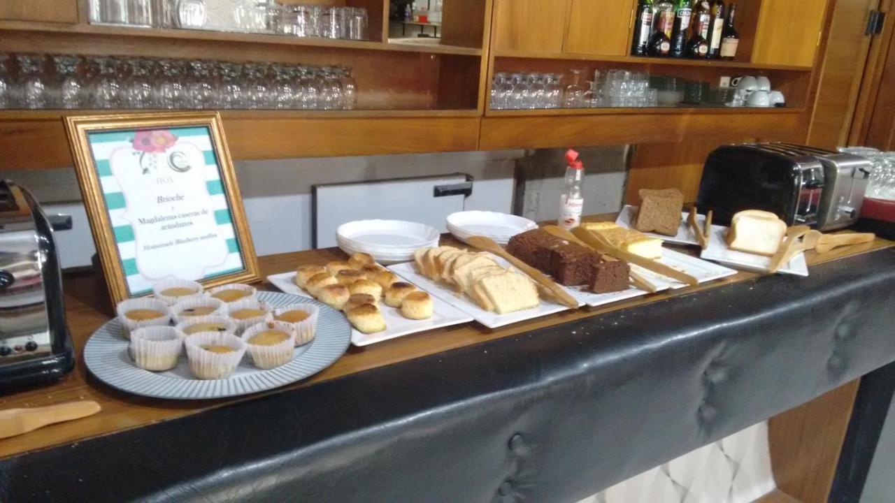 Cheltum Hotel Trelew Eksteriør bilde